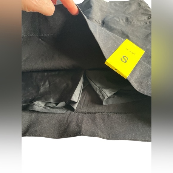 NWT S.C.& Co. 360 degree Tummy Control Skirt Skort, Black, Size Small - Picture 7 of 11